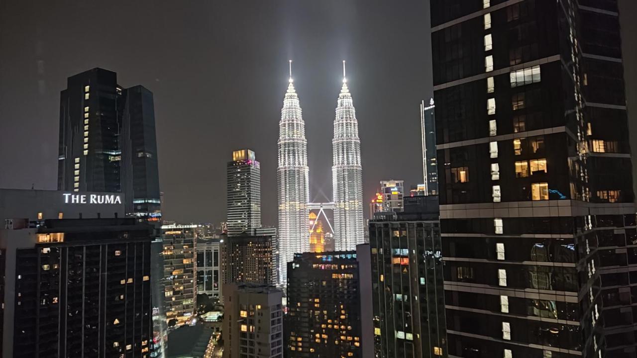 8 Kia Peng Suites Klcc By Luna Kuala Lumpur Extérieur photo