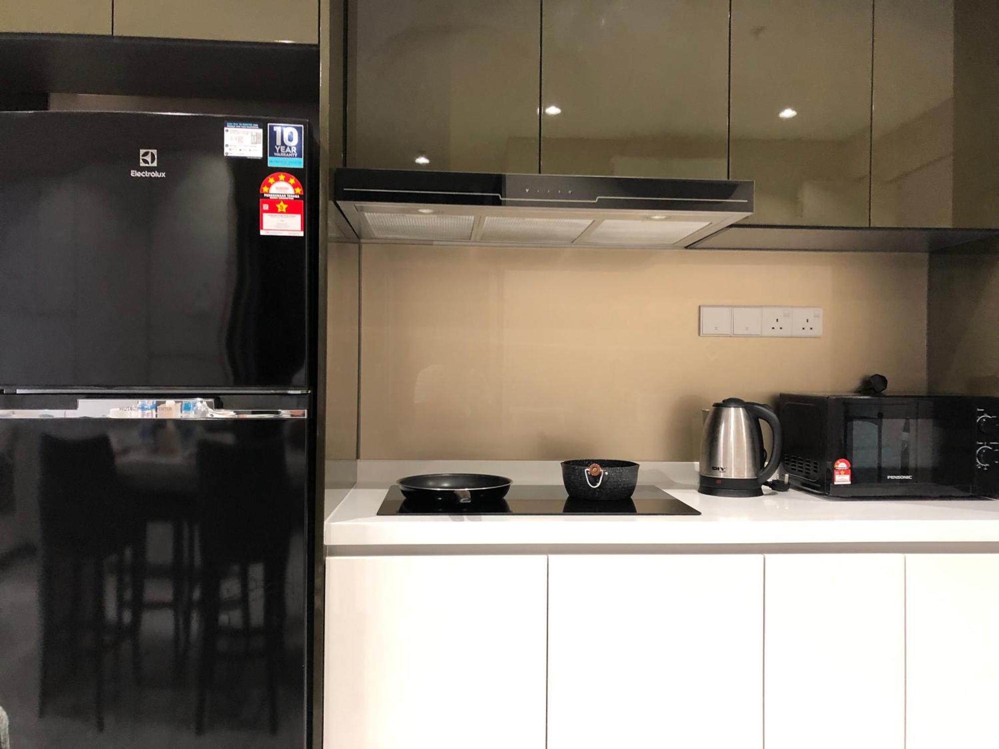 8 Kia Peng Suites Klcc By Luna Kuala Lumpur Extérieur photo