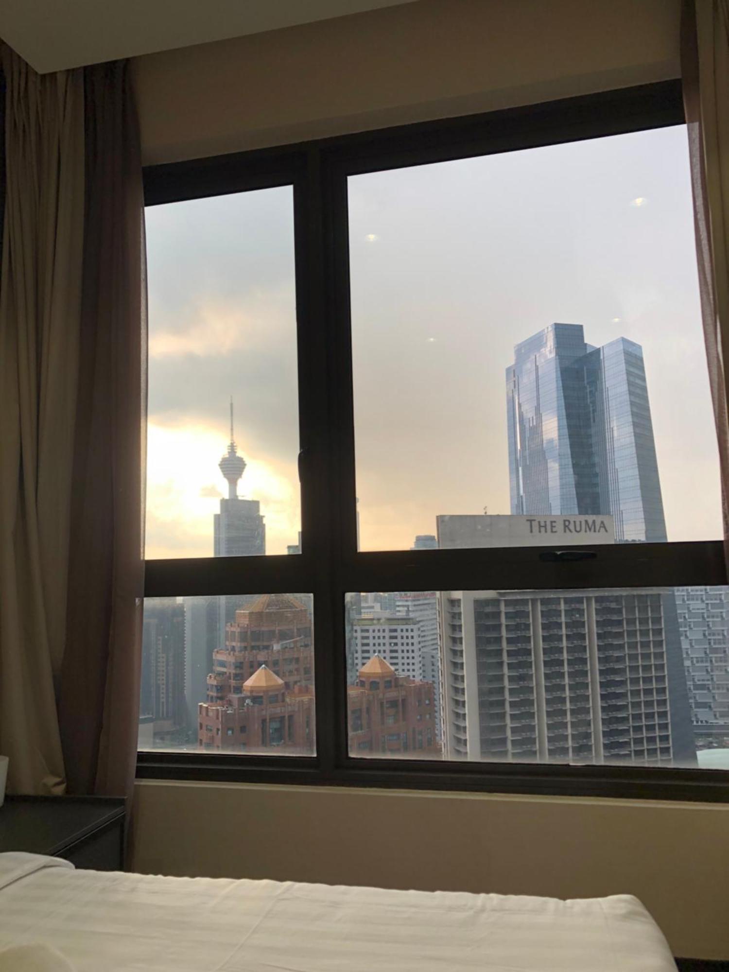 8 Kia Peng Suites Klcc By Luna Kuala Lumpur Extérieur photo
